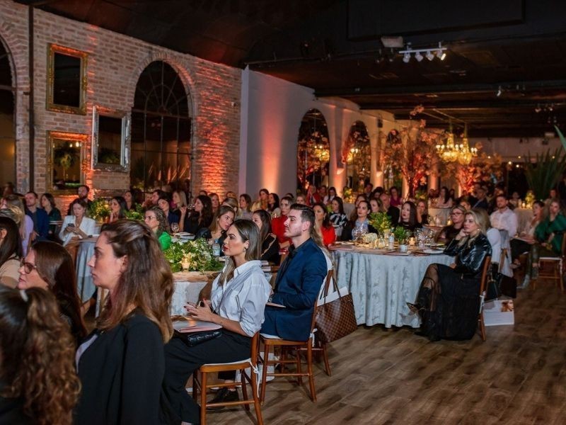 Por Que Fazer Seu Evento Corporativo em Florianópolis? Benefícios e Diferenciais